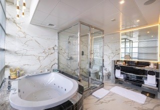 Golden Sands Hotel Creek (ex Hilton Dubai Creek)