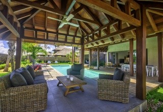 Mythic Suites & Villas Conciergerie & Resort