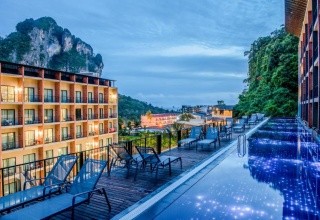 Sugar Marina Resort - Cliffhanger