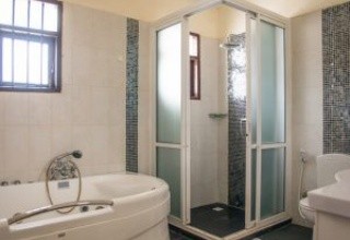 Bahari Dhow Beach Villas