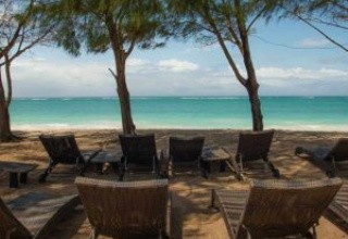 Bahari Dhow Beach Villas