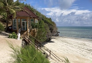 Pearl Beach by Sansi