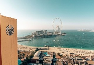 Amwaj Rotana Jumeirah Beach