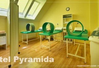 Pyramida