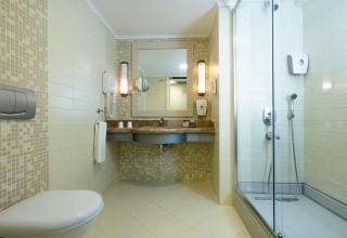 Crystal Admiral Resort & Spa