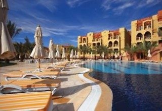 Marina Plaza