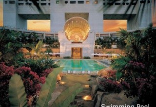 The Ritz-Carlton Millenia