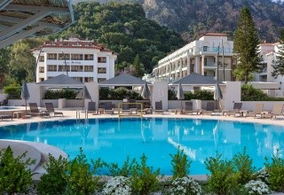 Faros Premium Beach
