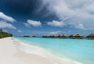 Veligandu Island Resort & Spa (Rasdhu Atoll)