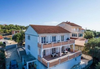 Apartmán Zora (Lun)