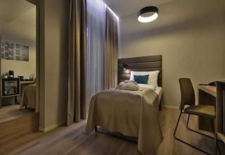 EA Hotel New Town
