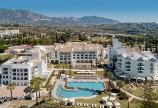 La Zambra Resort