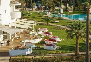 La Zambra Resort