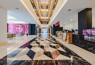 Granada Luxury Red