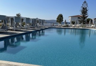 Sirenes Beach