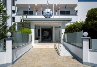 Ayit Hotel