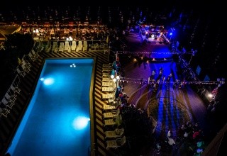 Club Hotel Bikini & Tropicana