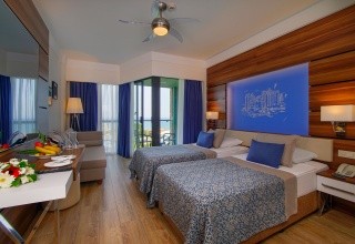 Limak Atlantis Deluxe Hotel & Resort