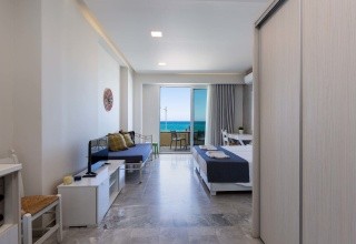 Meltemi Coast Suites