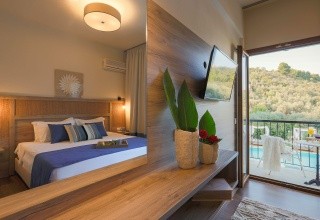 Skiathos Avaton