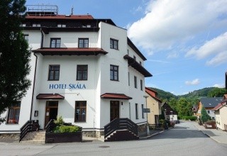 Skála