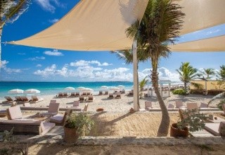 Esmeralda Resort