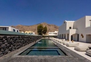 Santo Mangata Boutique