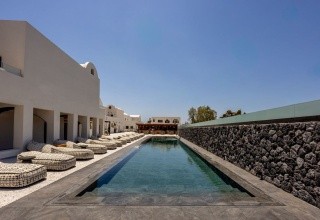 Santo Mangata Boutique