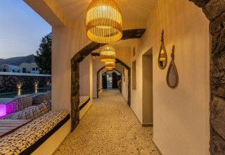 Santo Mangata Boutique