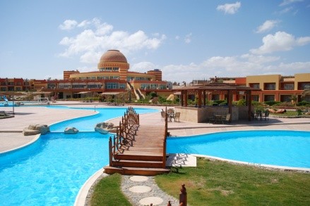 Malikia Beach Resort Abu Dabbab recenze