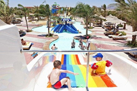 The Three Corners Sea Beach Resort recenze