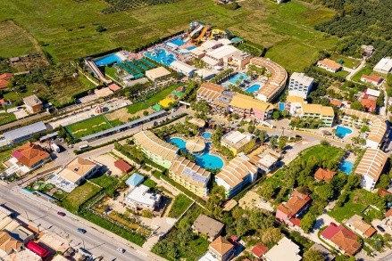 Caretta Beach Resort (Ex. Caretta Beach Holiday Village) opinie