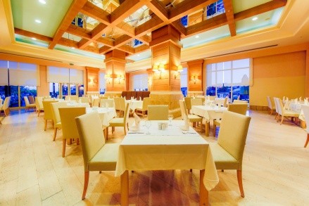 Horus Paradise Luxury Resort értékelés