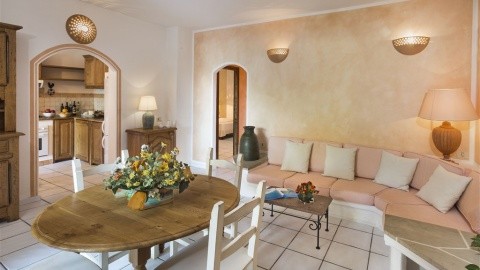Resort Cala di Falco Villen – fotografie 2