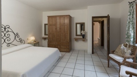 Resort Cala di Falco Villen – fotografie 3