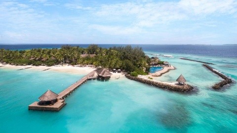 Taj Coral Reef Resort & Spa (Henbadhoo)