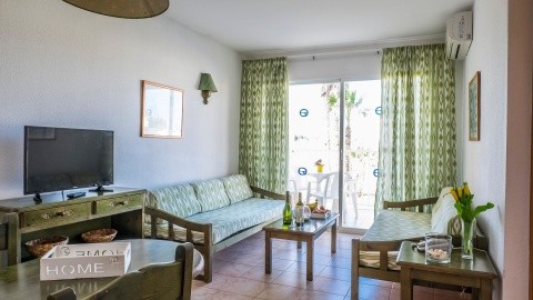 Pierre Vacances Apartamentos Menorca Club Blanes – fotografie 2