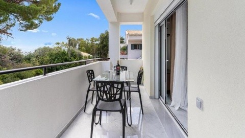 Miralis Apartments – fotografie 4