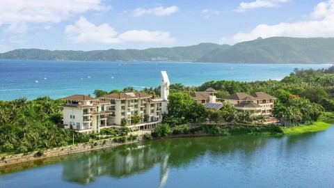 Palm Beach Resort Yalong Bay Sanya