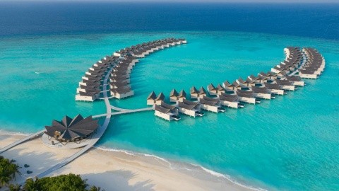 Movenpick Resort & Spa Kuredhivaru (Noonu Atol)
