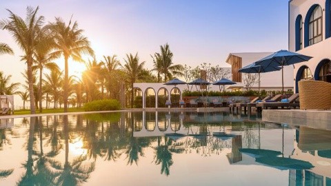 Wyndham Hoi An Royal Beachfront Resort