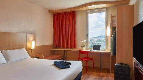 IBIS Barcelona Santa Coloma – fotografie 4