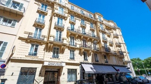 Aston La Scala – fotografie 2