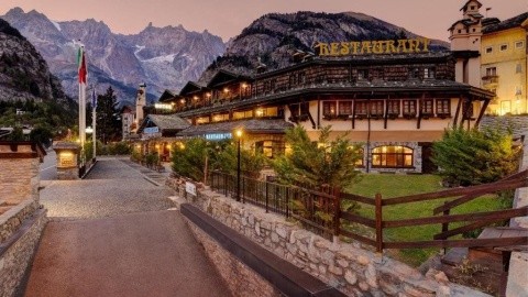 iH Hotels Courmayeur Mont Blanc Resort – fotografie 2