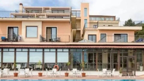 Villa Esperia – fotografie 3