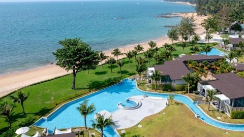 The Little Shore Khao Lak by Katathani