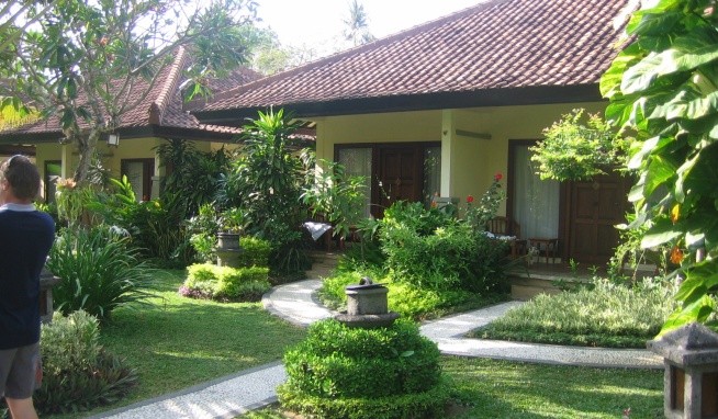 Bali Reef Resort recenze
