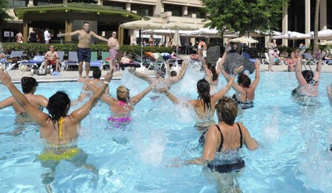 Club Tropical Paradise Beach recenzie