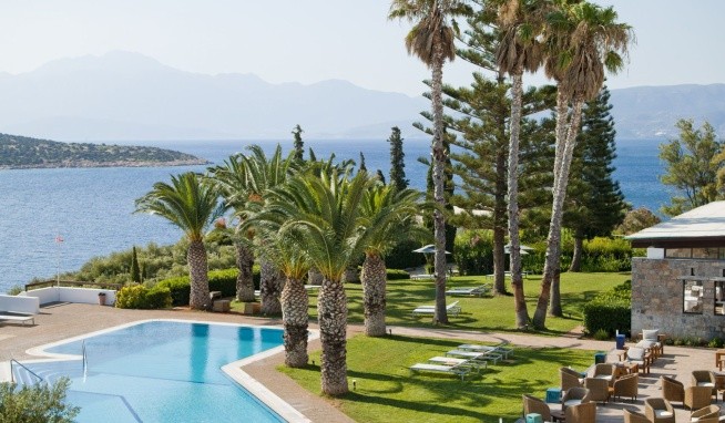 Minos Palace recenzie