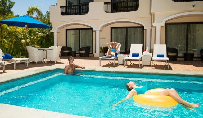 Sandos Playacar Beach Resort recenze